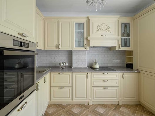 The Elements That Define a Traditional Kitchen