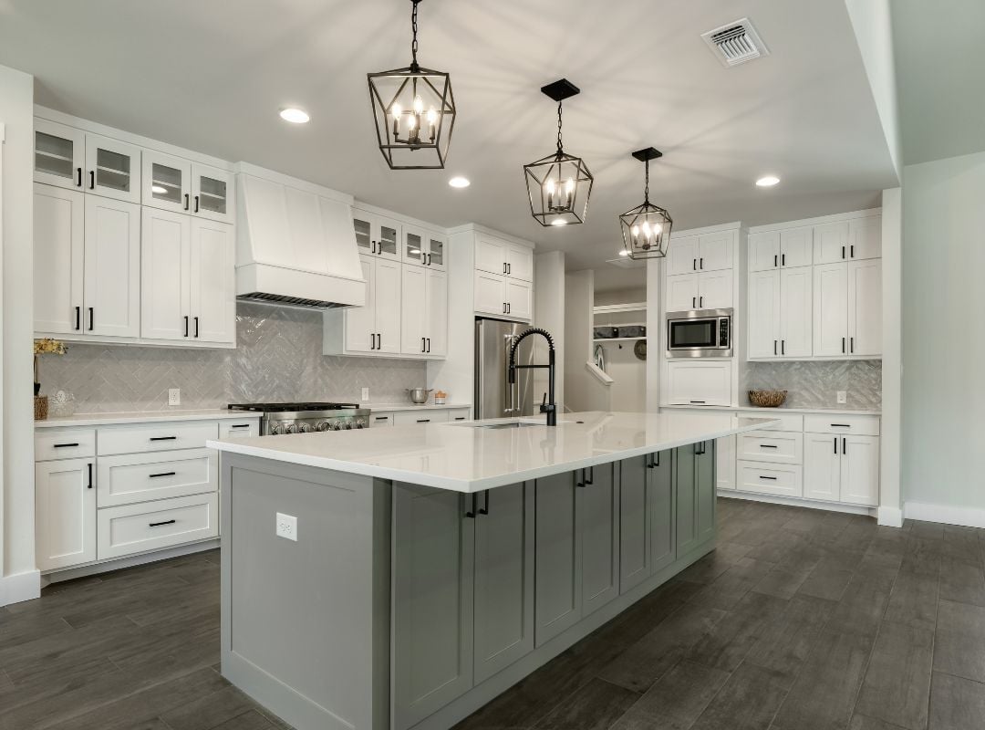 Modern open kitchen in Texas | J Bryant Boyd